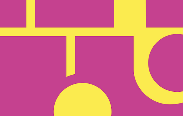 Cnwd o logo NTW mewn magenta yn erbyn cefndir melyn.